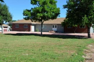 1201 Apple Ln, Penrose, CO 81240-9551