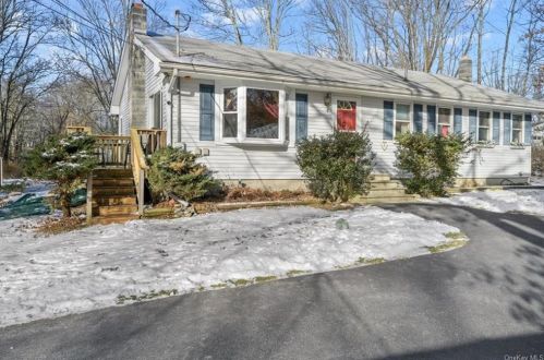 329 King Rd, Middletown, NY 10941-3667