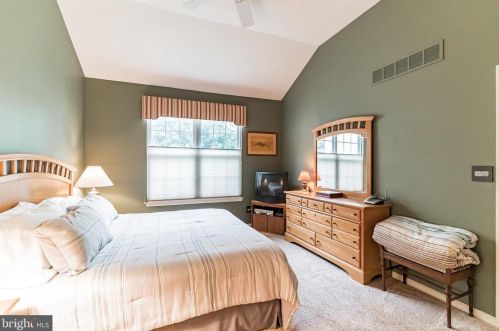 23 Westhampton Way, Lansdale PA 19446-7315 exterior