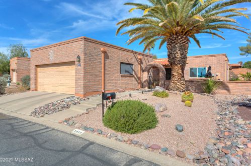 1612 Agave Ln, Green Valley, AZ 85622-3278