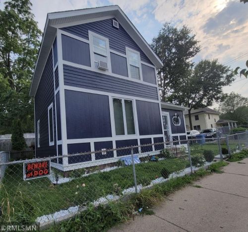 1715 26th St, Minneapolis MN  55404-4024 exterior