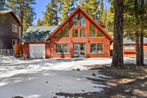 305 North Shore Dr, Big Bear City CA  92314-9792 exterior