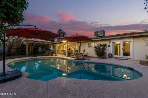 8410 44th Ave, Glendale, AZ 85302-6604
