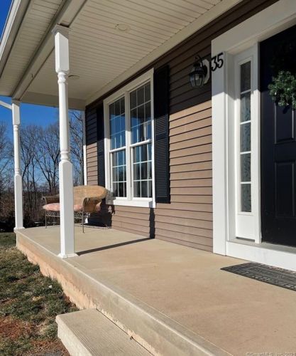 35 Martins Mnr, Manchester, CT 06040-7146