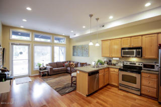 9446 Norton Commons Blvd, Prospect KY  40059-7520 exterior