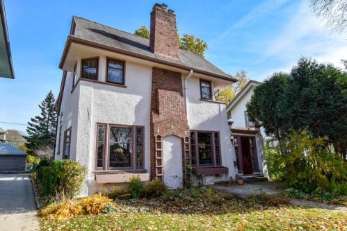 3926 Stowell Ave, Milwaukee, WI 53211-2460