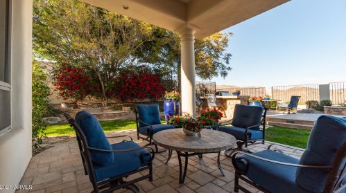 15645 7 St, Phoenix AZ 85014-4142 exterior