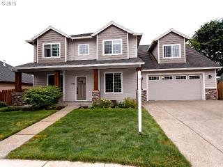 1445 Juniper Pl, Barlow, OR 97013-3160