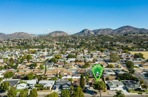 5572 Waring Rd, San Diego, CA 92120-1852