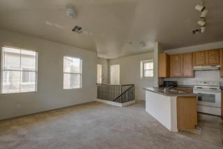 957 Wendy Way, Gilbert, AZ 85233-3623