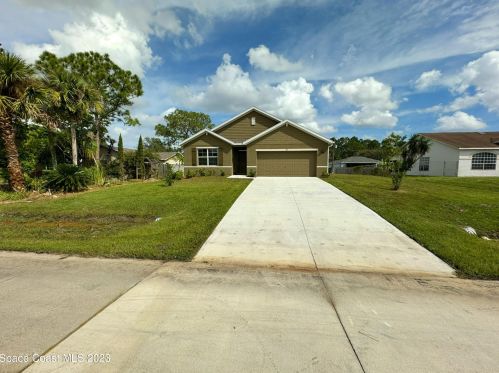 1811 Jupiter Blvd, Melbourne, FL 32908-3316