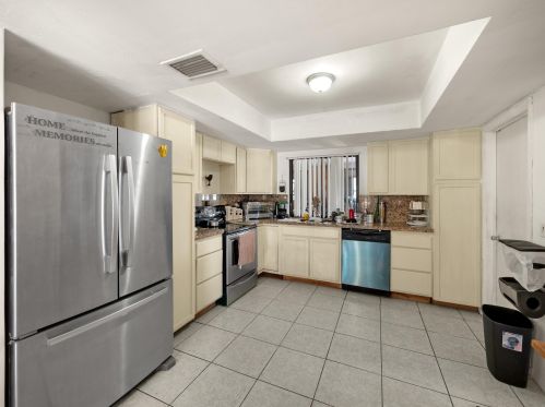 4689 Sunset Ln, West Palm Beach, FL 33415-3127