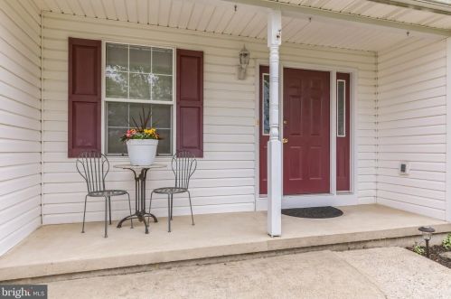 107 Wilson Dr, Collegeville PA  19473-2341 exterior