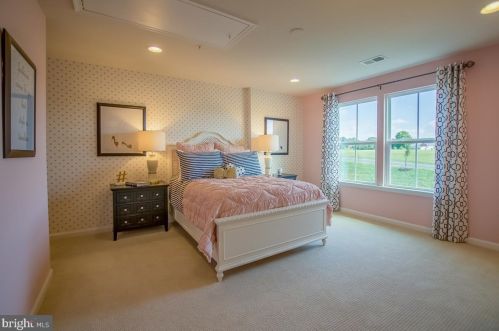 29 Winifred Dr, Hanover PA  17331 exterior