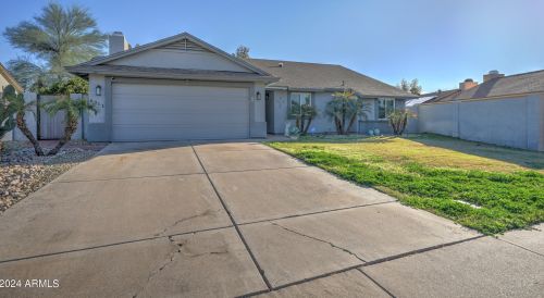 6311 Waltann Ln, Scottsdale, AZ 85254-1945