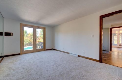 58 Quail Hollow Dr, Southington CT  06489-1616 exterior