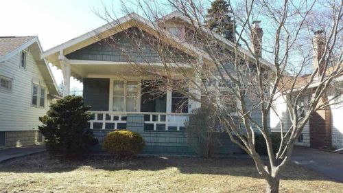843 Pinewood Ave, Schenectady, NY 12309-6200