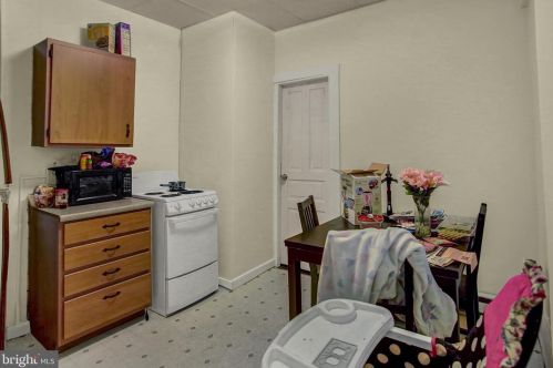 1164 Mulberry St, Harrisburg, PA 17104-1091