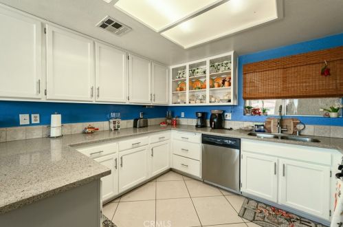 64329 Spyglass Ave, Desert Hot Springs CA  92240-1204 exterior