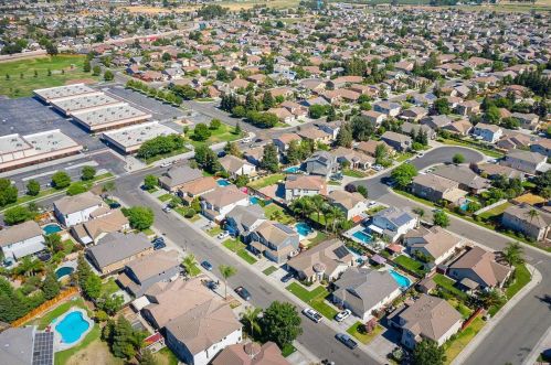 2618 Novi Dr, Riverbank CA  95367-9575 exterior