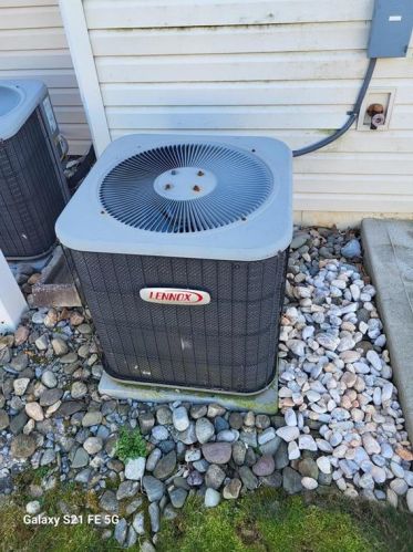 1511 Artisan Ct, Breinigsville PA  18031-1583 exterior