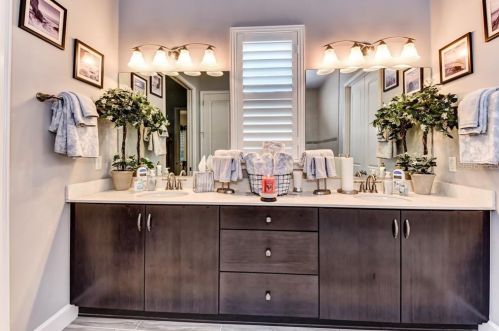 312 Nottinghill St, Ormond Beach FL  32174-0693 exterior