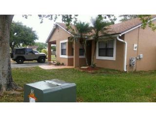 13338 115th Ct, Miami, FL 33176-5366