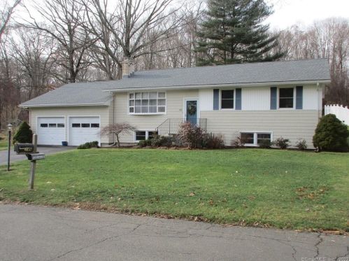 146 Southworth St, Milford, CT 06461-1842