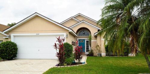 2009 Shannon Lakes Ct, Kissimmee, FL 34743-3650