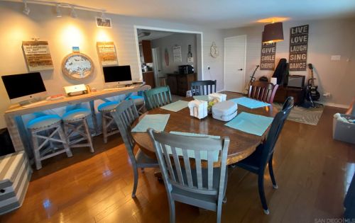 4610 Cajon Way, San Diego CA  92115-3610 exterior