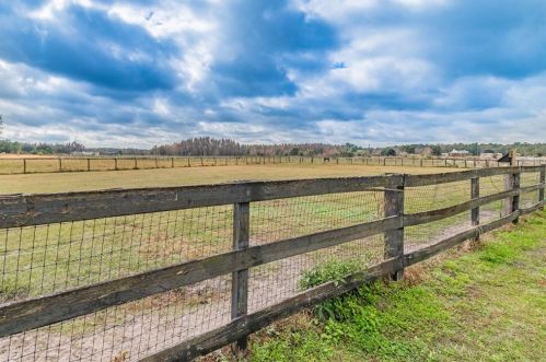 17341 Morris Bridge Rd, Thonotosassa FL  33592-2264 exterior