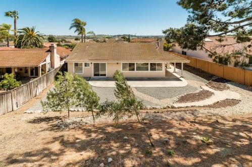 3442 Ashwood Ct, Oceanside CA  92058-7001 exterior