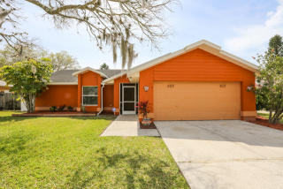 2820 34th Avenue Dr, Bradenton, FL 34208-7320