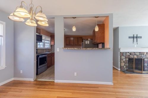 510 Wolcott St, Bristol CT  06010-6429 exterior