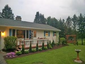 270 Manchester Rd, Jamestown, NY 14701-9241
