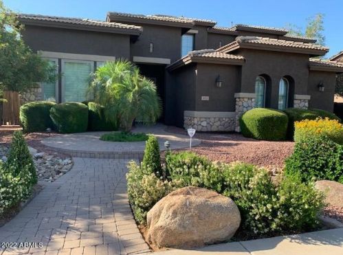 470 Canyon Way, Chandler, AZ 85249-3092