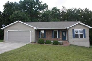 122 Sunset Ridge Dr, Crossville, TN 38571-3670
