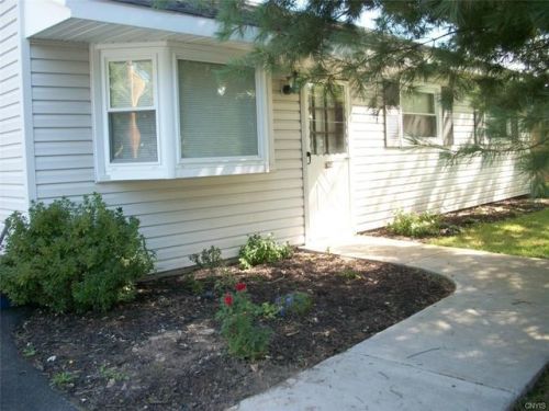 7860 John Huss Ave, Bridgeport, NY 13030-9429
