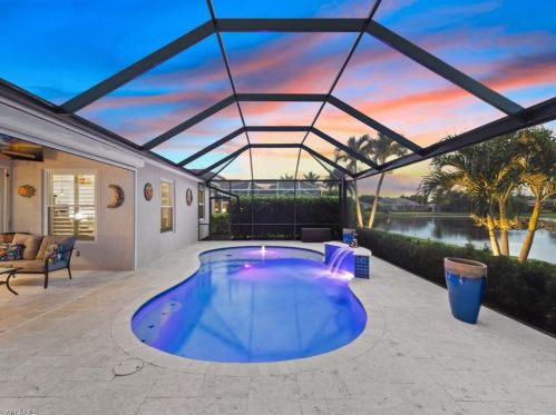 23346 Olde Meadowbrook Cir, Bonita Springs FL  34134-9114 exterior