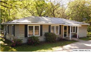 1500 Dogwood Ct, Bessemer, AL 35023-4305
