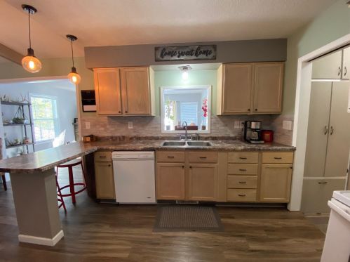 4151 Hiview Dr, Alex MN  56308-9427 exterior