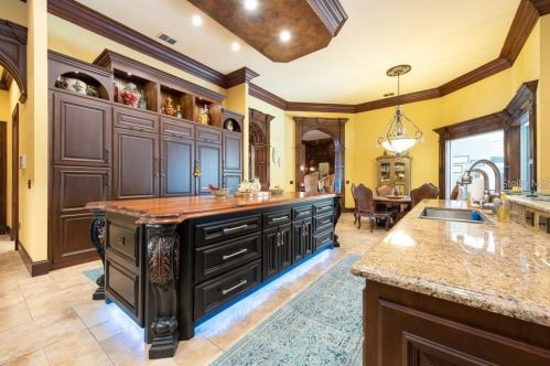 2014 Pioneer Dr, Lakeland FL  33809-4995 exterior