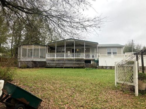 49 Kings Lake Blvd, Defuniak Springs FL  32433-7099 exterior