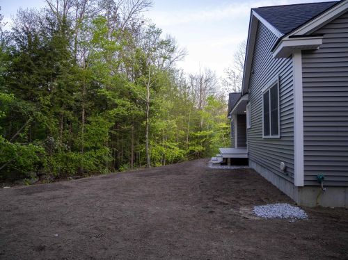 969 Grandview Rd, Albany NH  03818-7125 exterior