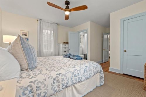 623 Wood St, Georgetown SC  29440-3327 exterior