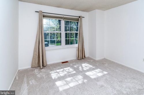 48 Drewes Ct, Lawrence Township NJ  08648-2634 exterior