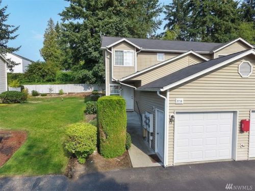 5718 99th Street Ct, Puyallup, WA 98373-1082