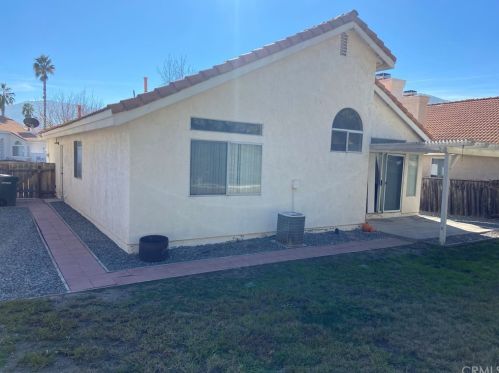 30152 Pechanga Dr, Temecula CA 92592-2514 exterior