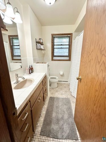 4328 Glenwood St, Duluth MN  55804-1253 exterior