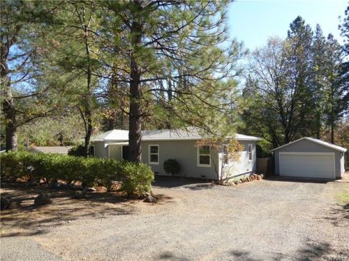 950 Pearson Rd, Paradise, CA 95969-5235